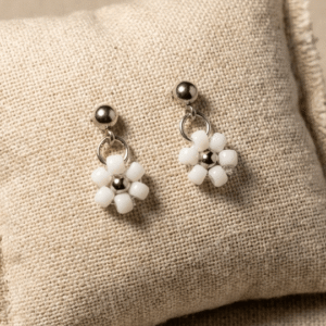 Kolczyki Daisy - white