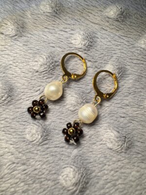 Kolczyki Daisy Pearl - czarne