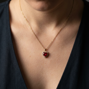 Naszyjnik Crystal Red Heart- stal chirurgiczna