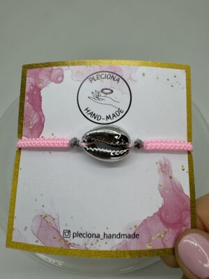 Bransoletka Baby Pink ze srebrną muszelką