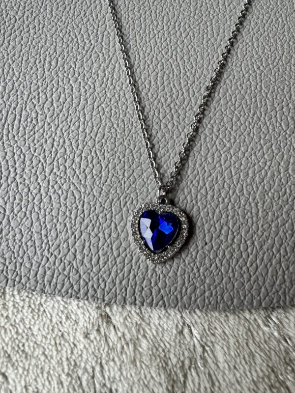 Naszyjnik Crystal Navy Heart- stal chirurgiczna