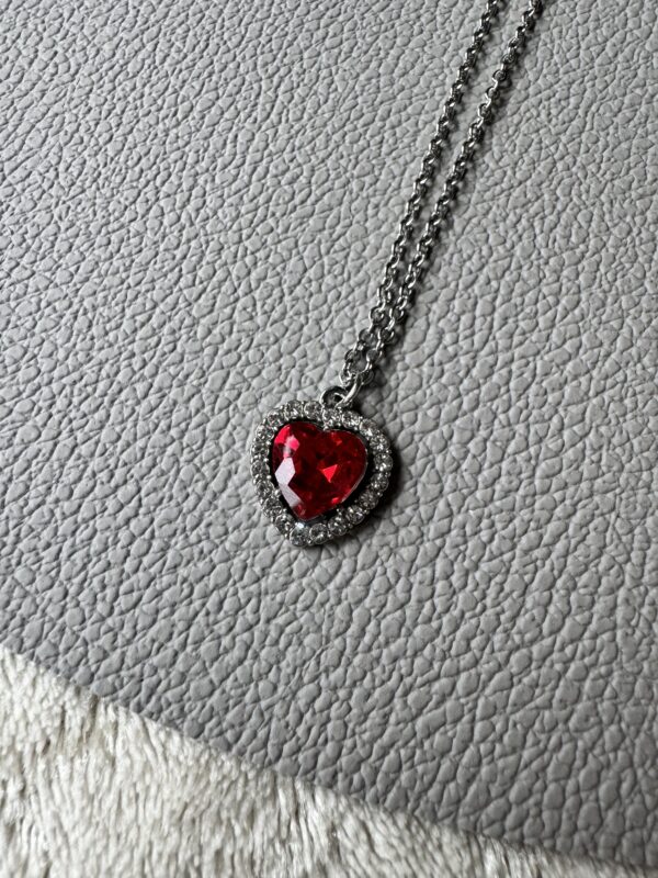 Naszyjnik Crystal Red Heart- stal chirurgiczna
