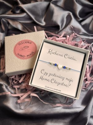 Bransoletka (niebieska) dla chrzestnej, serduszko z masy perłowej